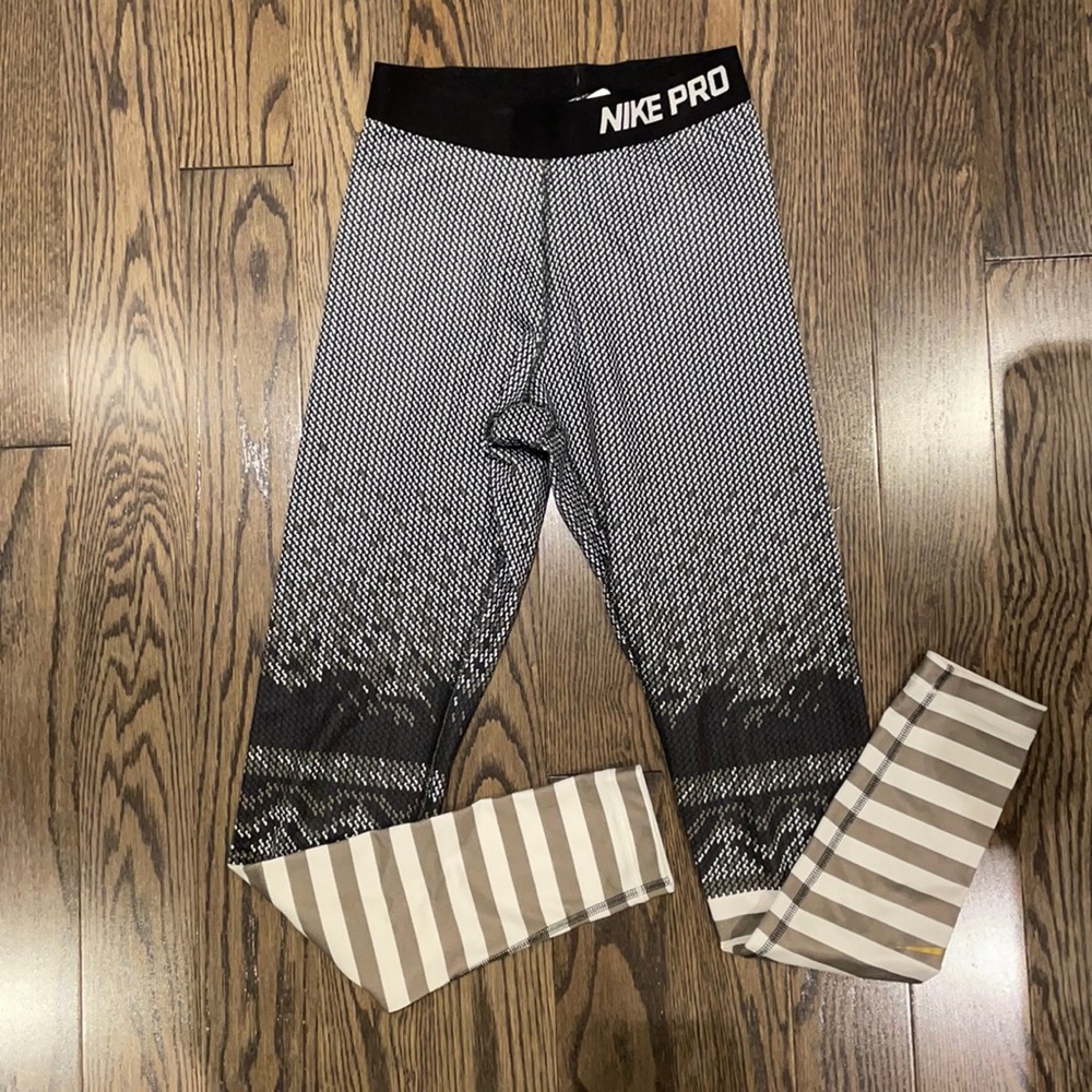 Nike pro Dri-fit leggings XS